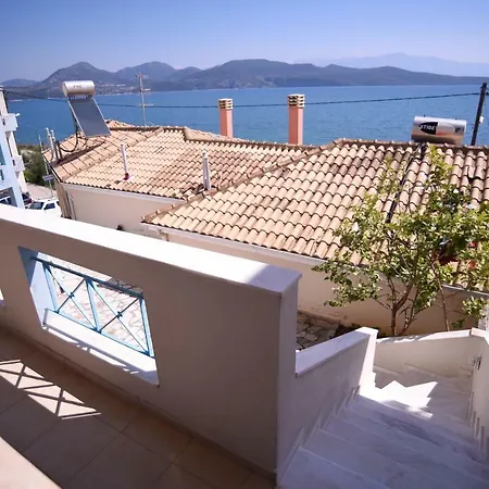 Seaside House With Great View Feriehus